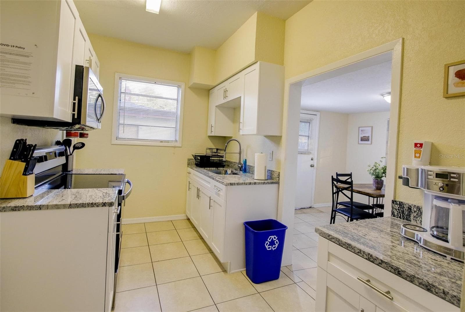 1219 E Emma St photo 4