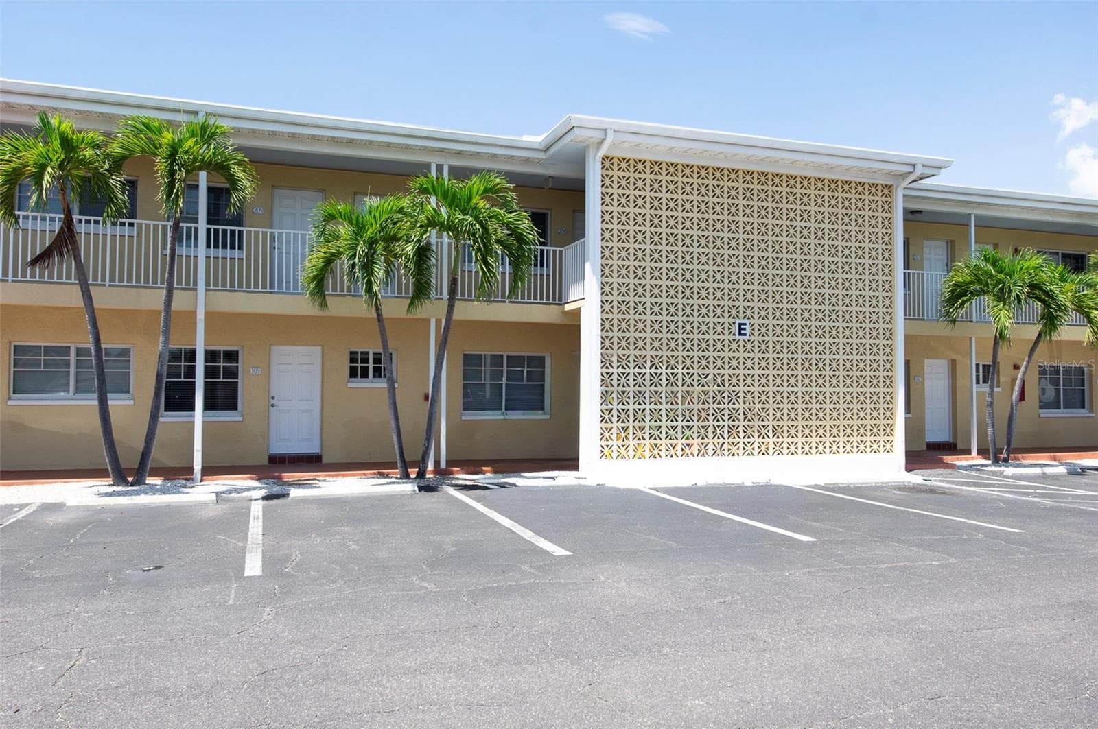 19417 Gulf Blvd #E109