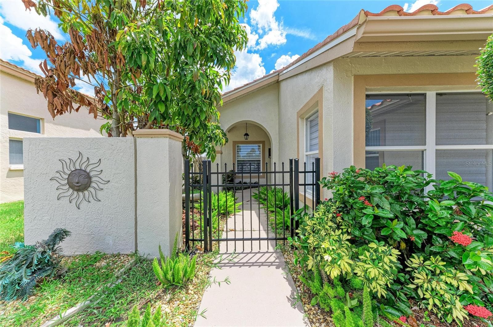 4907 Kilty CT E photo 3