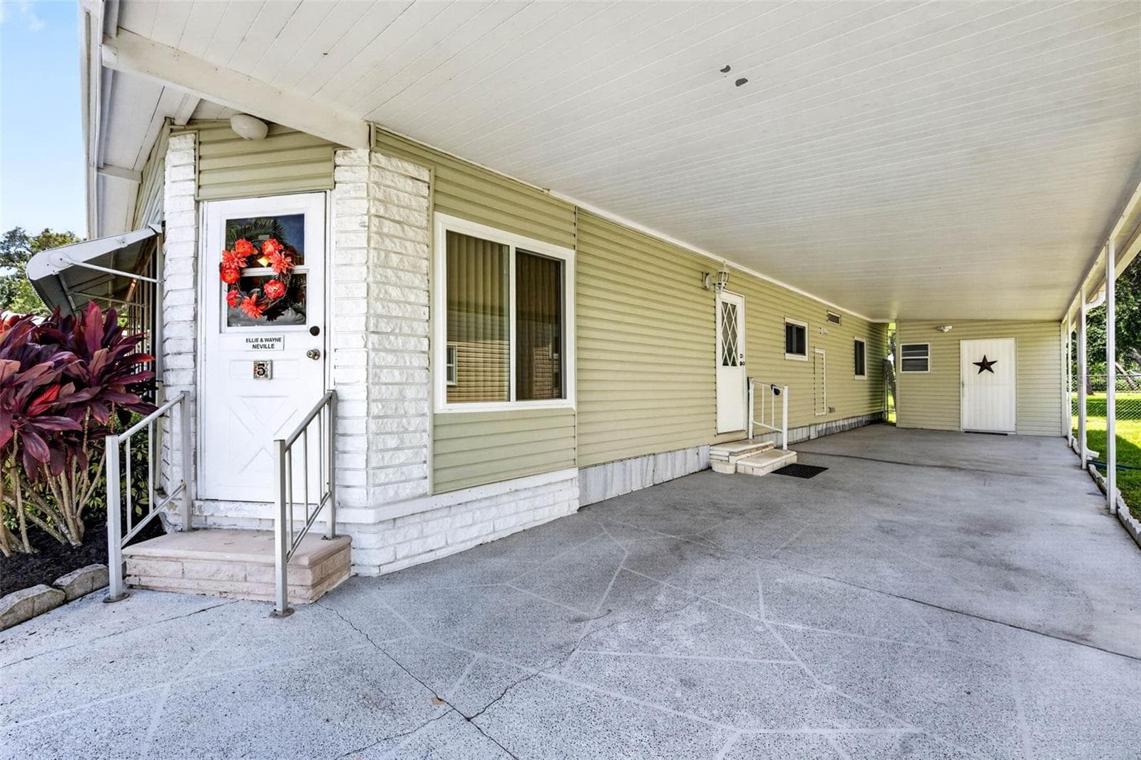 12501 Ulmerton Rd #5 photo 4