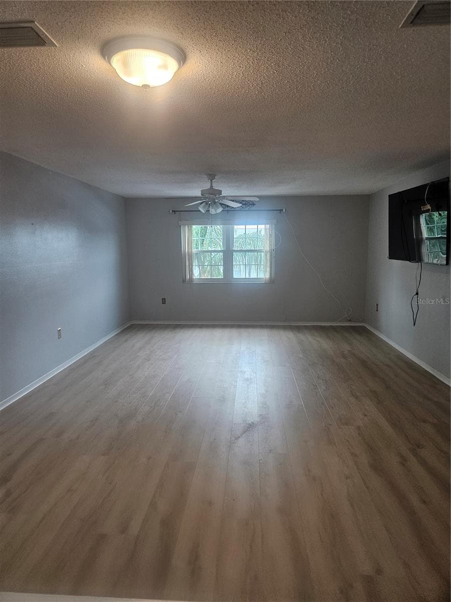 1706 Belleair Forest Dr #310 photo 5
