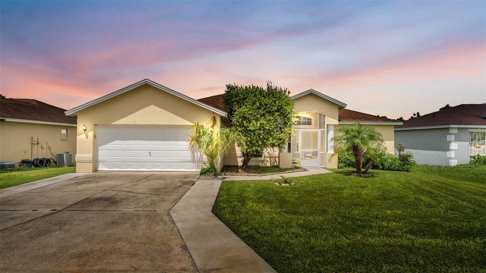 3549 Manor Loop