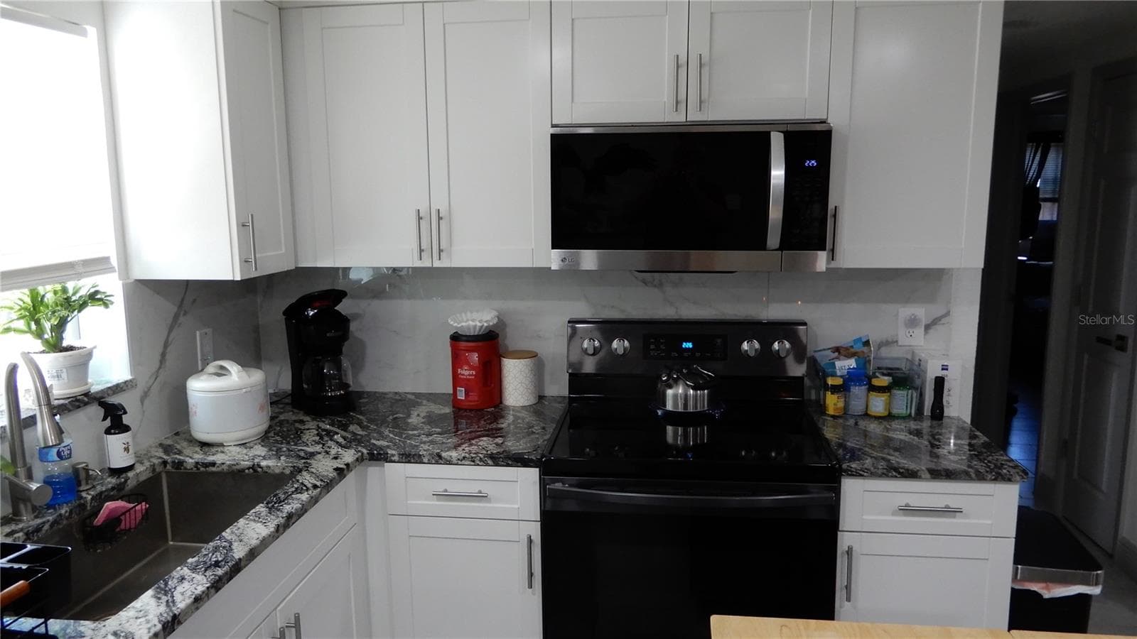 3504 Connon Dr photo 5