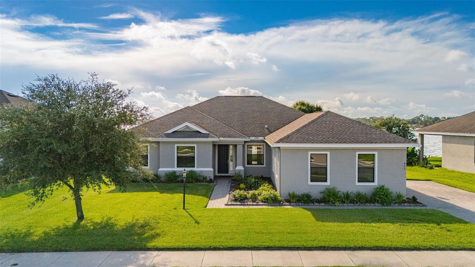 473 Lake View Way