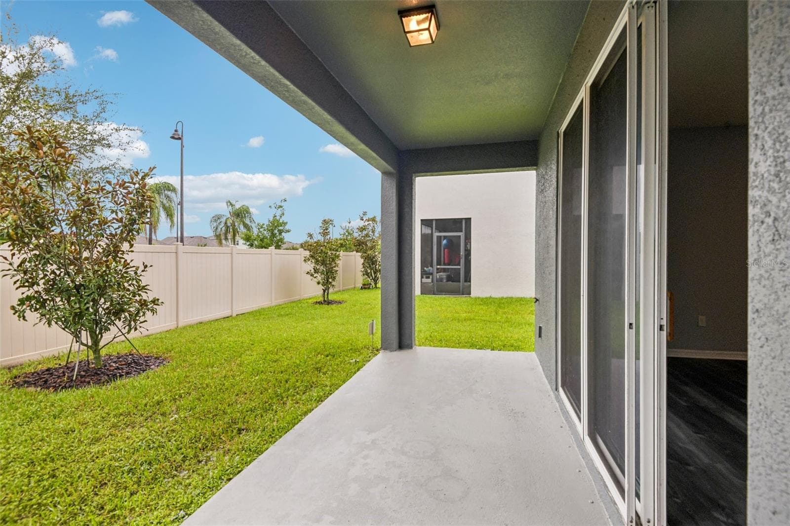 2685 Suncoast Blend Dr photo 4