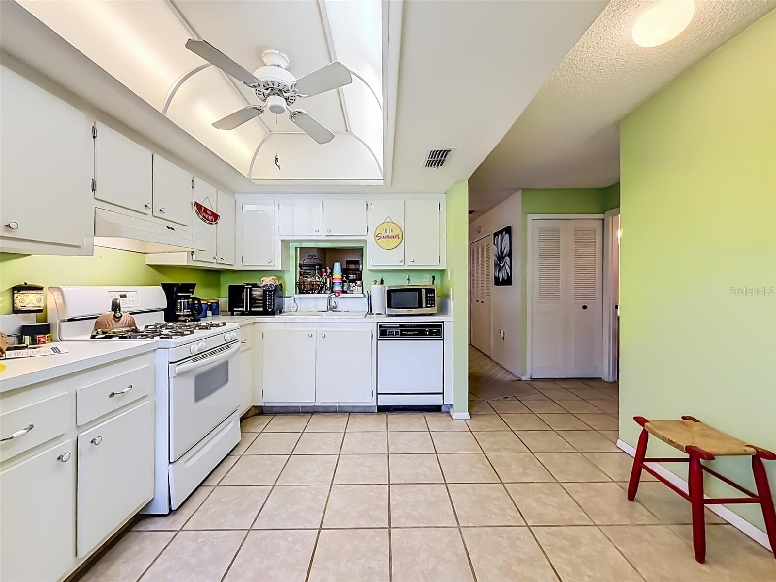 345 24th St NW #1 photo 3