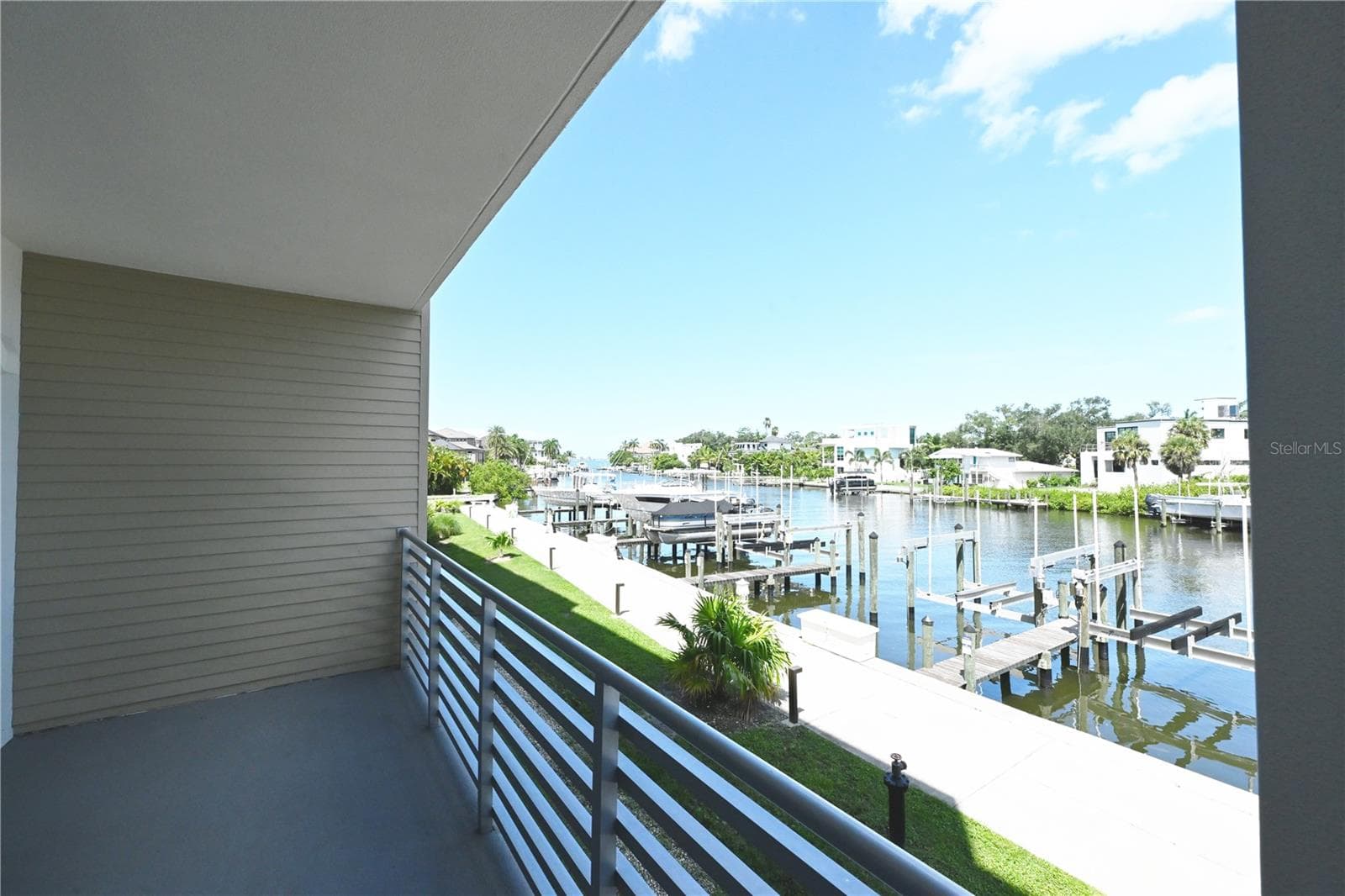 1709 N Tamiami Trl #208 photo 4