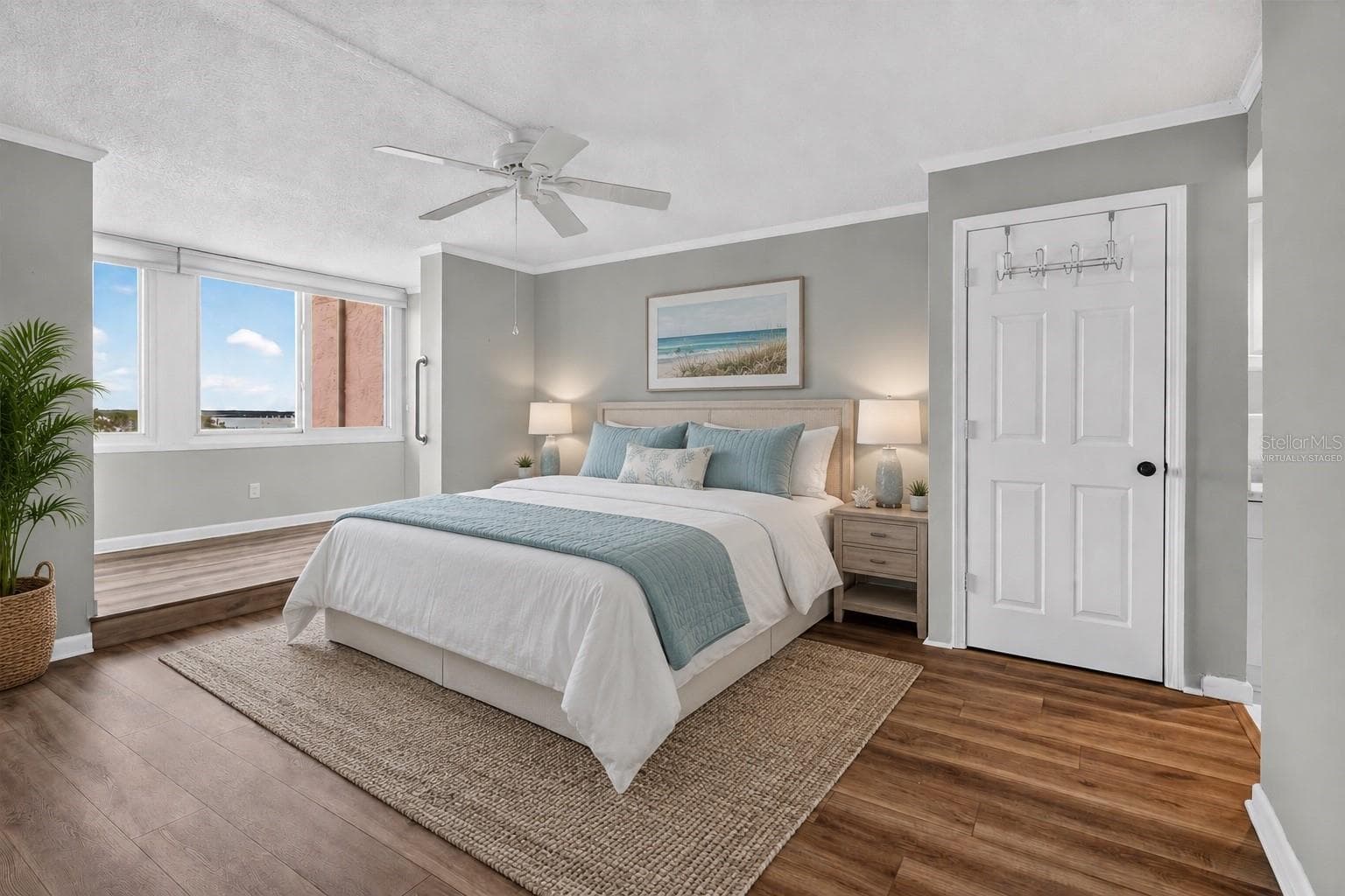 2621 Cove Cay Dr #802 photo 5
