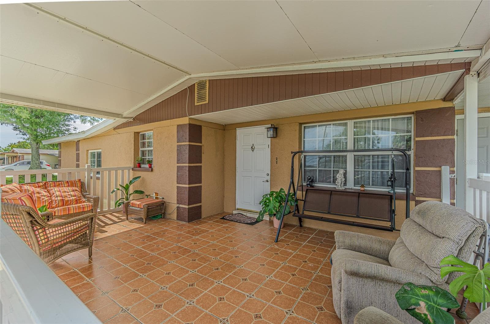 4536 W Idlewild Ave photo 5