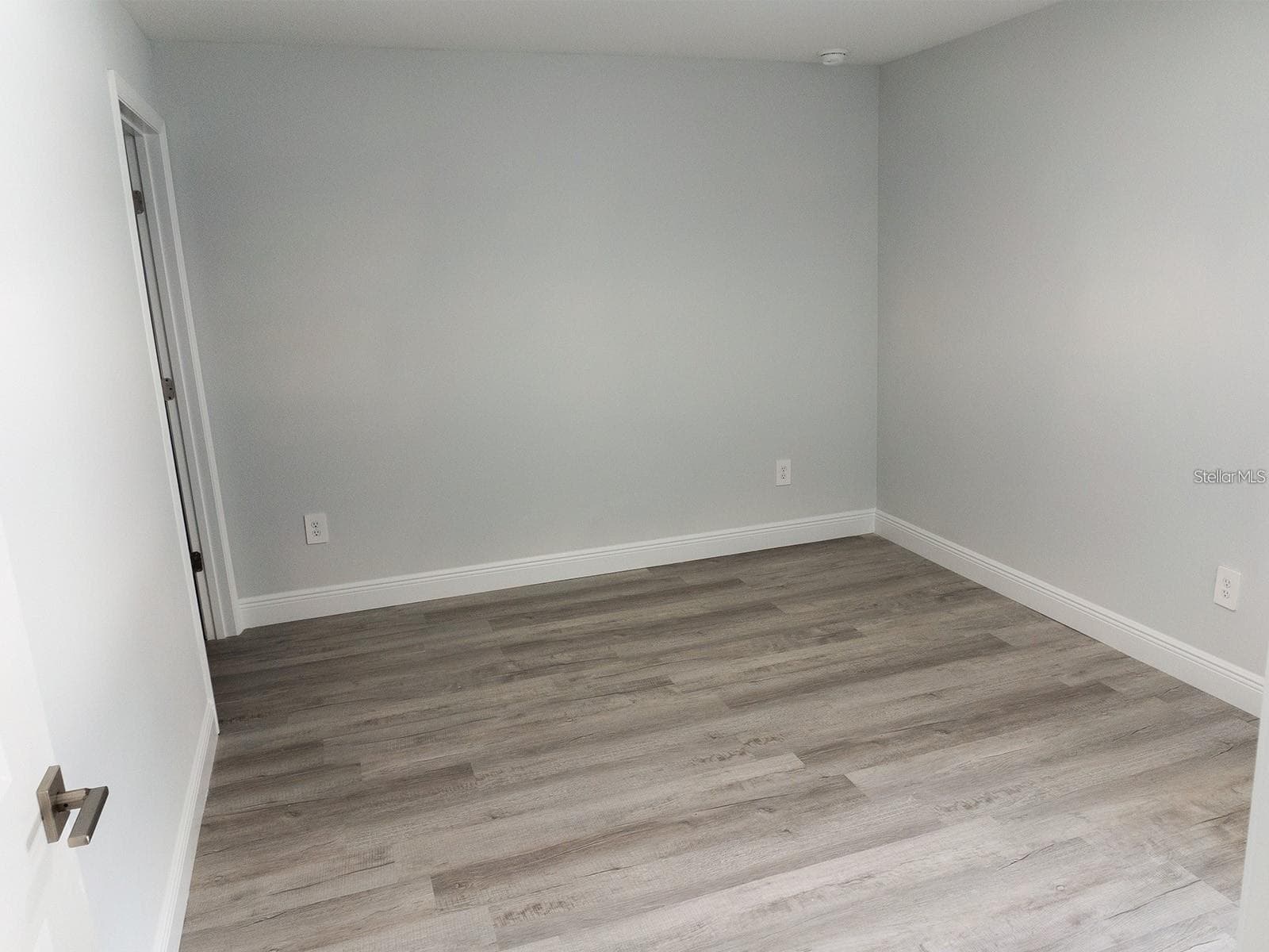 1725 Crystal Grove Dr #1727 photo 4