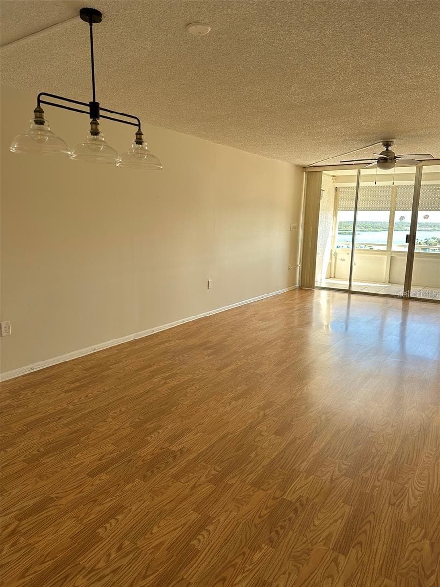 17920 Gulf Blvd #1408 photo 5