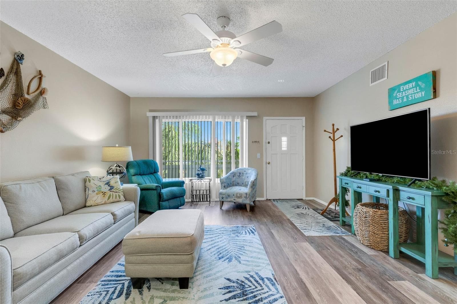 2401 Ecuadorian Way #57 photo 5