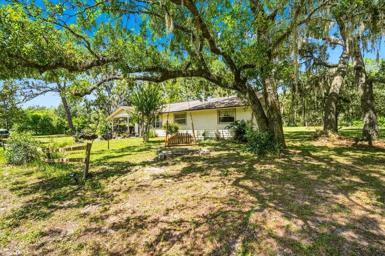 15535 Renee Ln