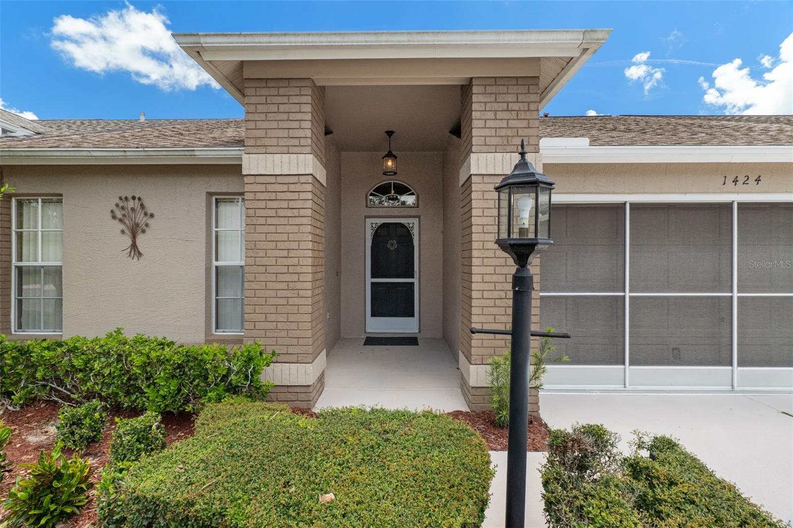 1424 Pinewood Hills CT photo 3