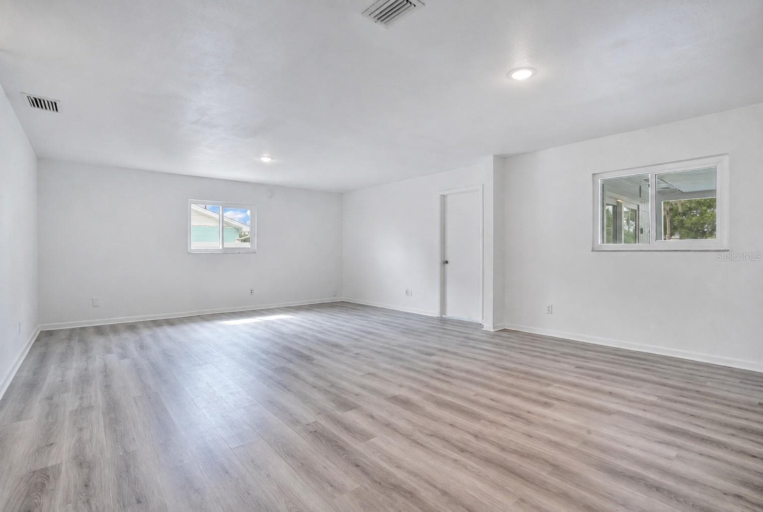 205 Fern Rd