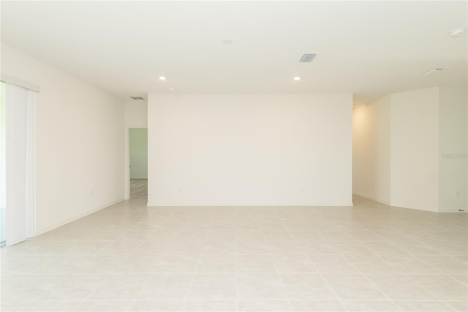 3108 Evelyn Ln photo 4
