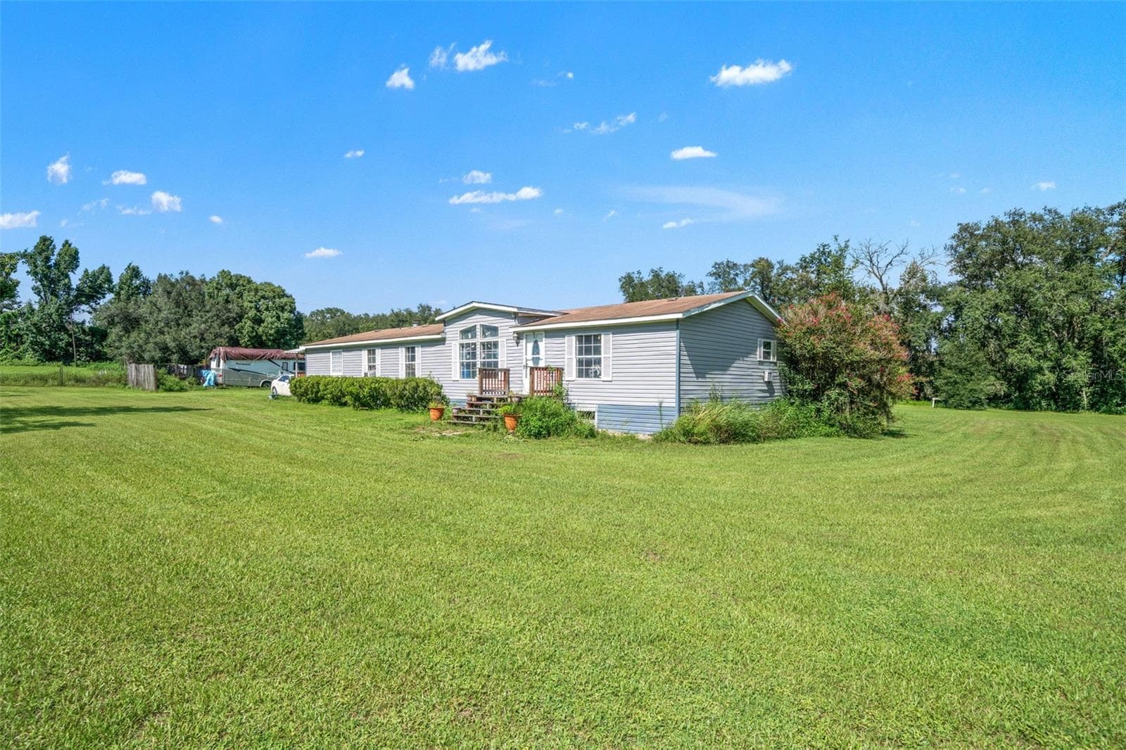 8512 Hamster Dr photo 4