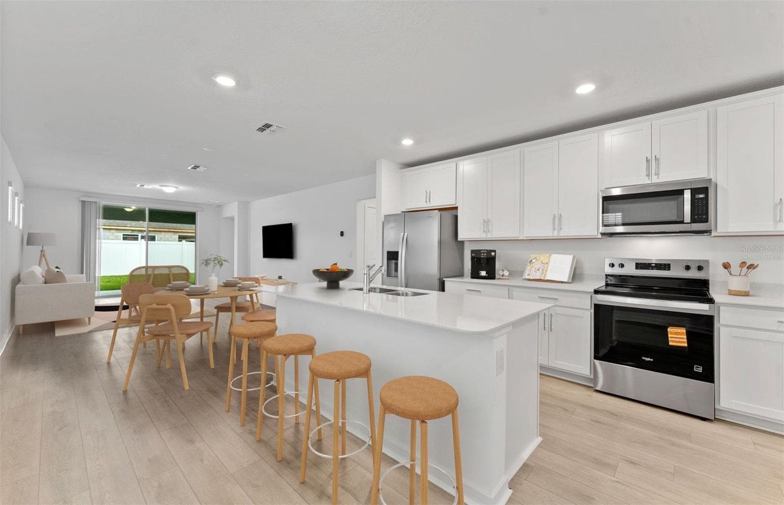 3741 Hornbeam Rd