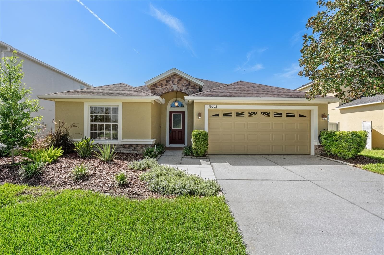 19002 Narimore Dr photo 4