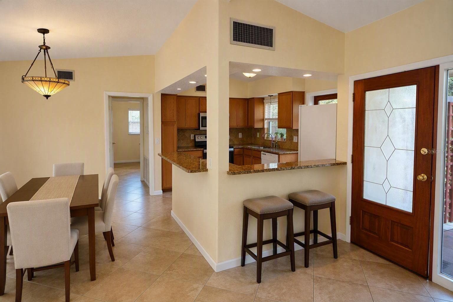 3416 Picwood Rd photo 3