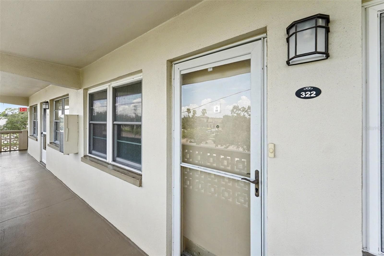 951 79th Ave N #APT 322