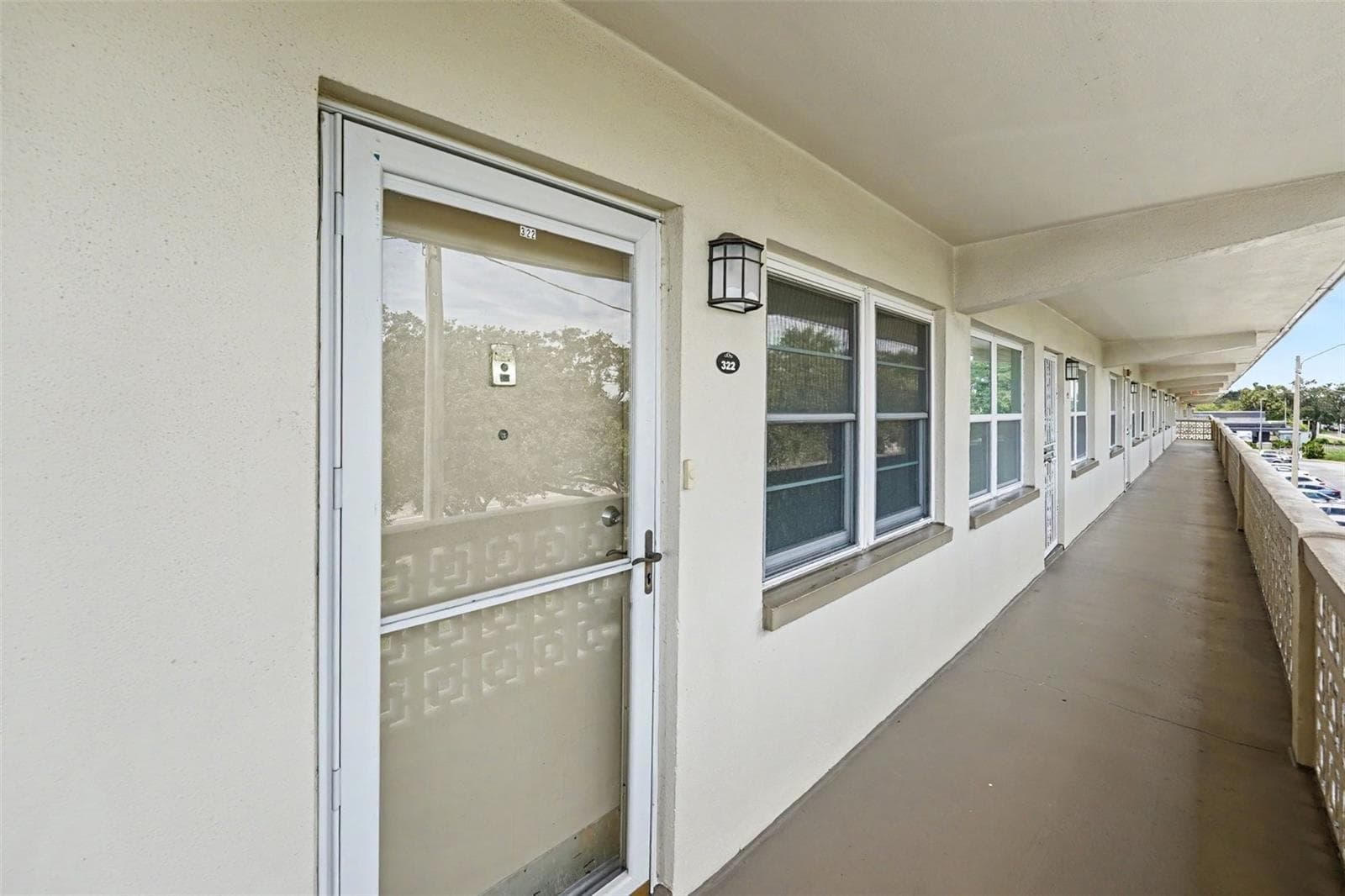 951 79th Ave N #APT 322 photo 3