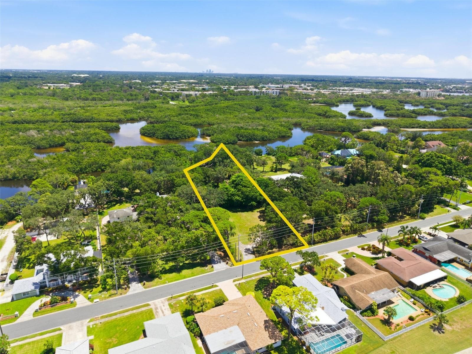 6495 Burning Tree Dr photo 4