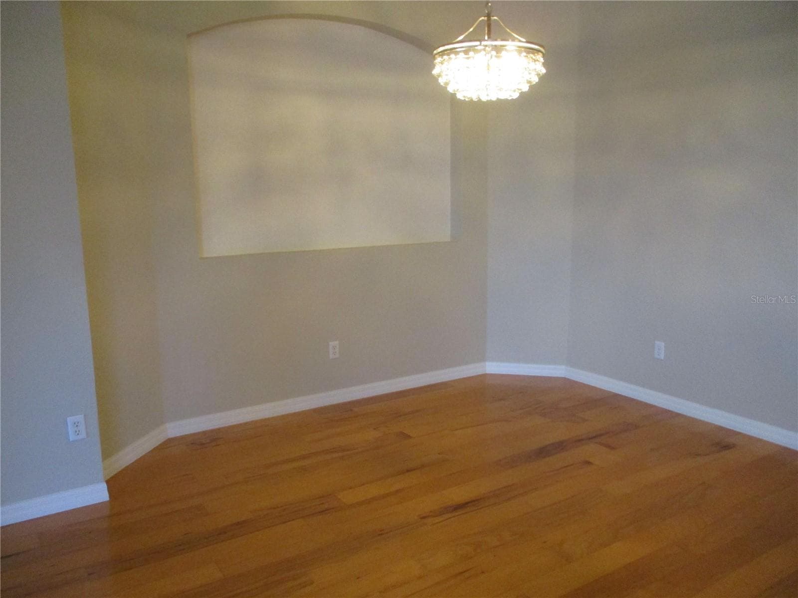 1368 Emerald Dunes Dr #20 photo 5