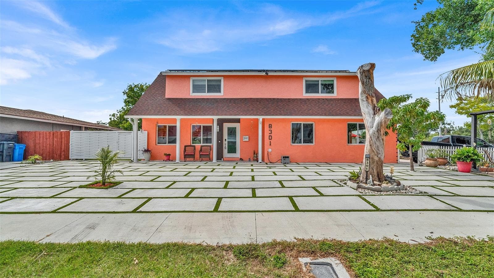 8301 Lopez Dr photo 3