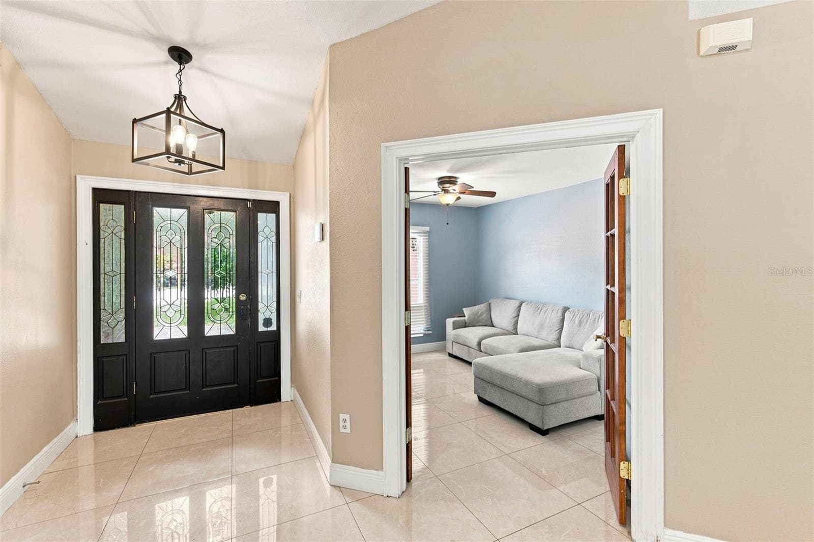 16502 Cayman Dr photo 3