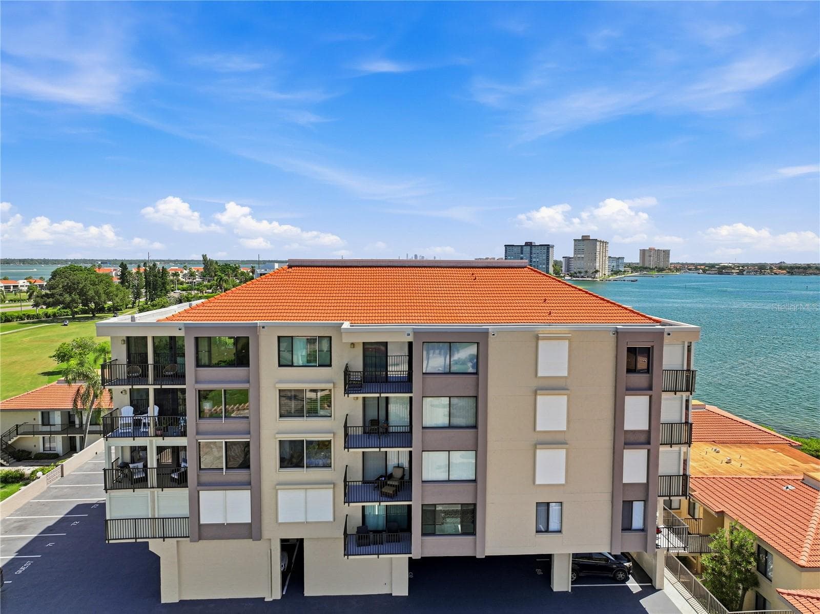 6104 Palma Del Mar Blvd S #404