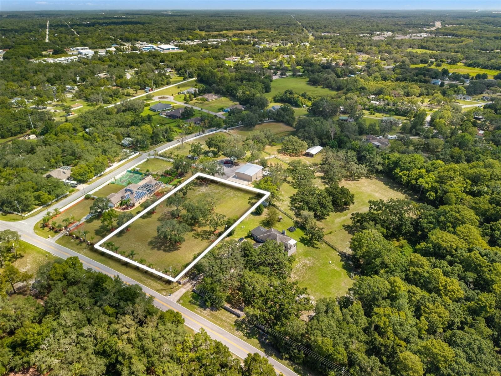 Osceola Dr photo 5