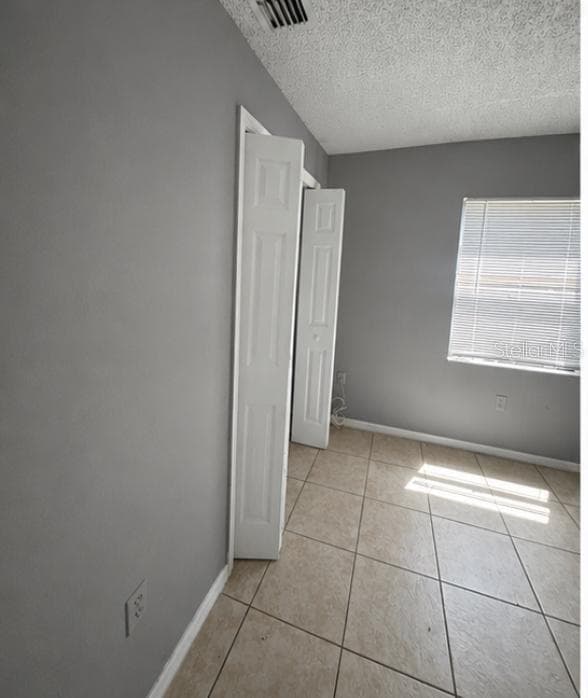 2652 Lantana Ln photo 3