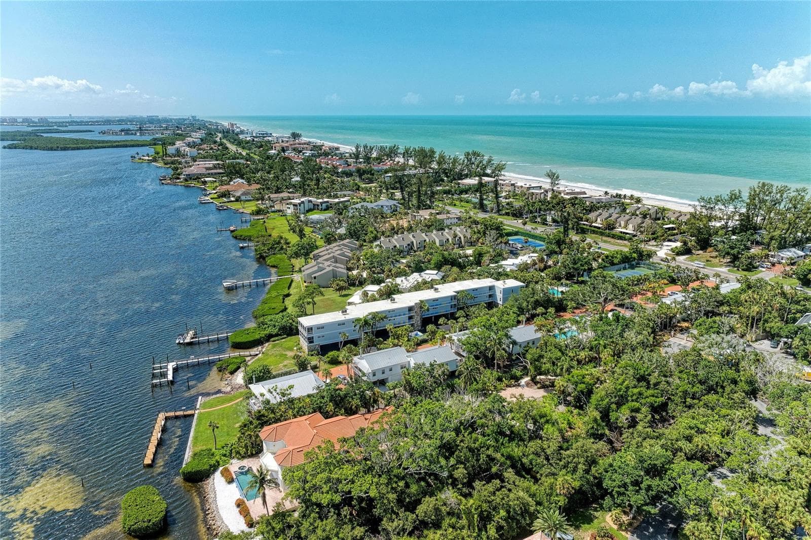 5320 Gulf Of Mexico Dr #204 photo 3