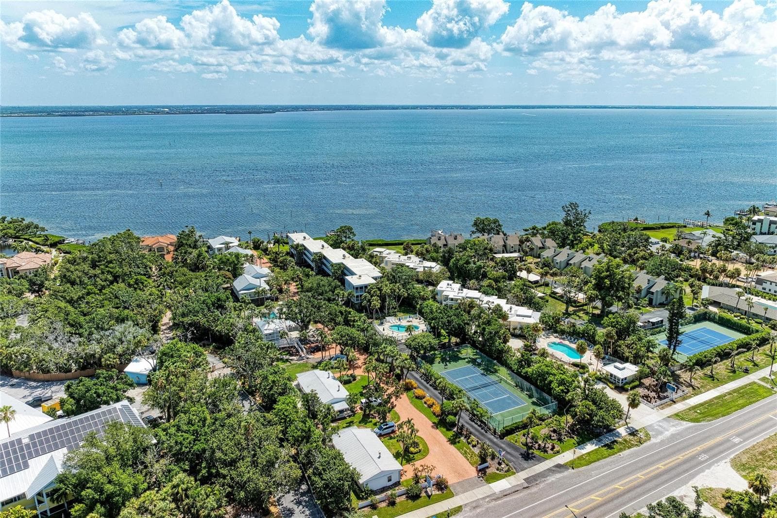 5320 Gulf Of Mexico Dr #204 photo 4