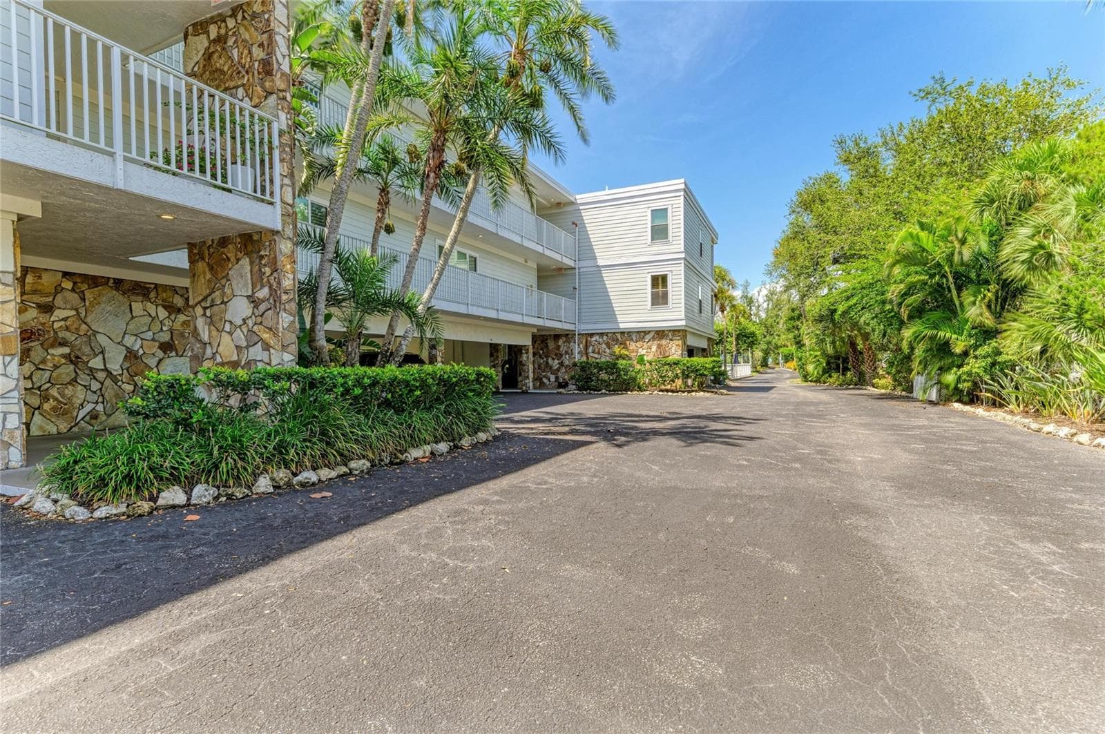 5320 Gulf Of Mexico Dr #204 photo 5
