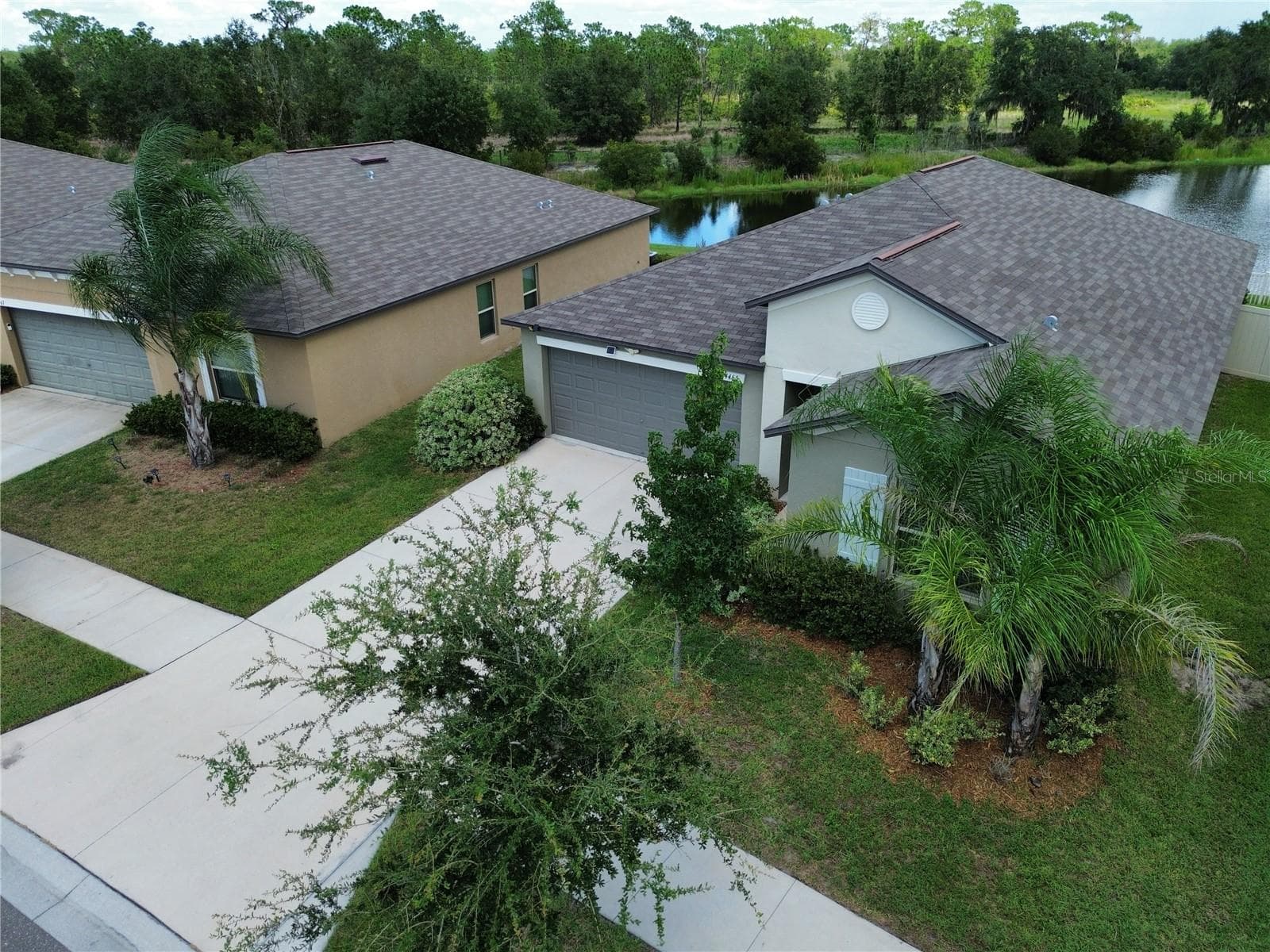 4465 Eternal Prince Dr photo 4