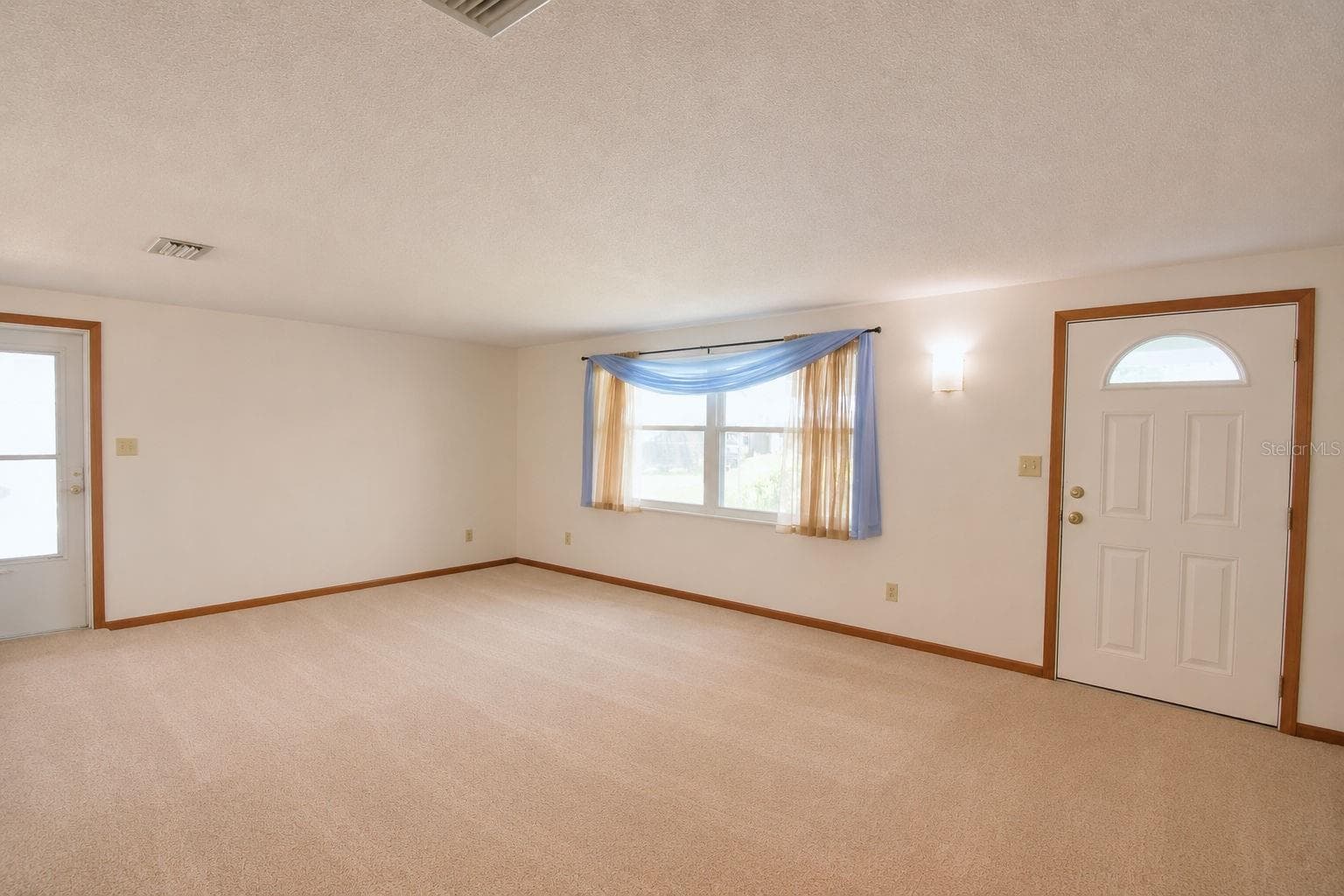 2521 McCranie Pl photo 4