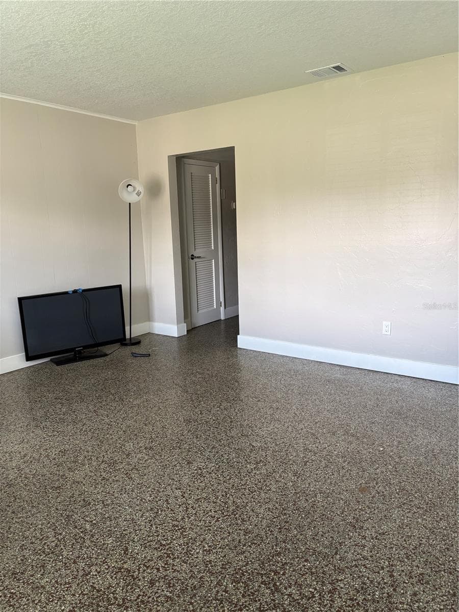 6024 Dr Martin Luther King Jr St N #6026