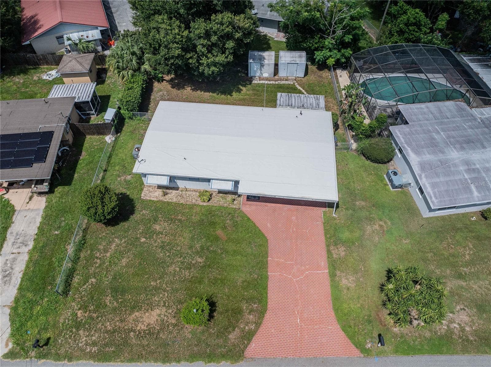 2608 Trinity Cir NW photo 4