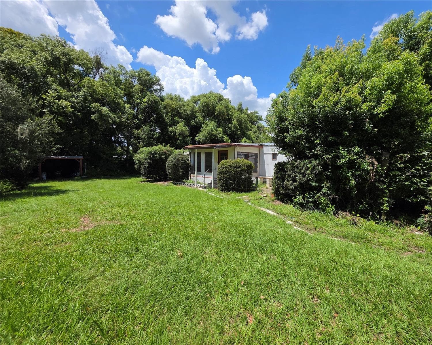 33600 Isabelle Dr