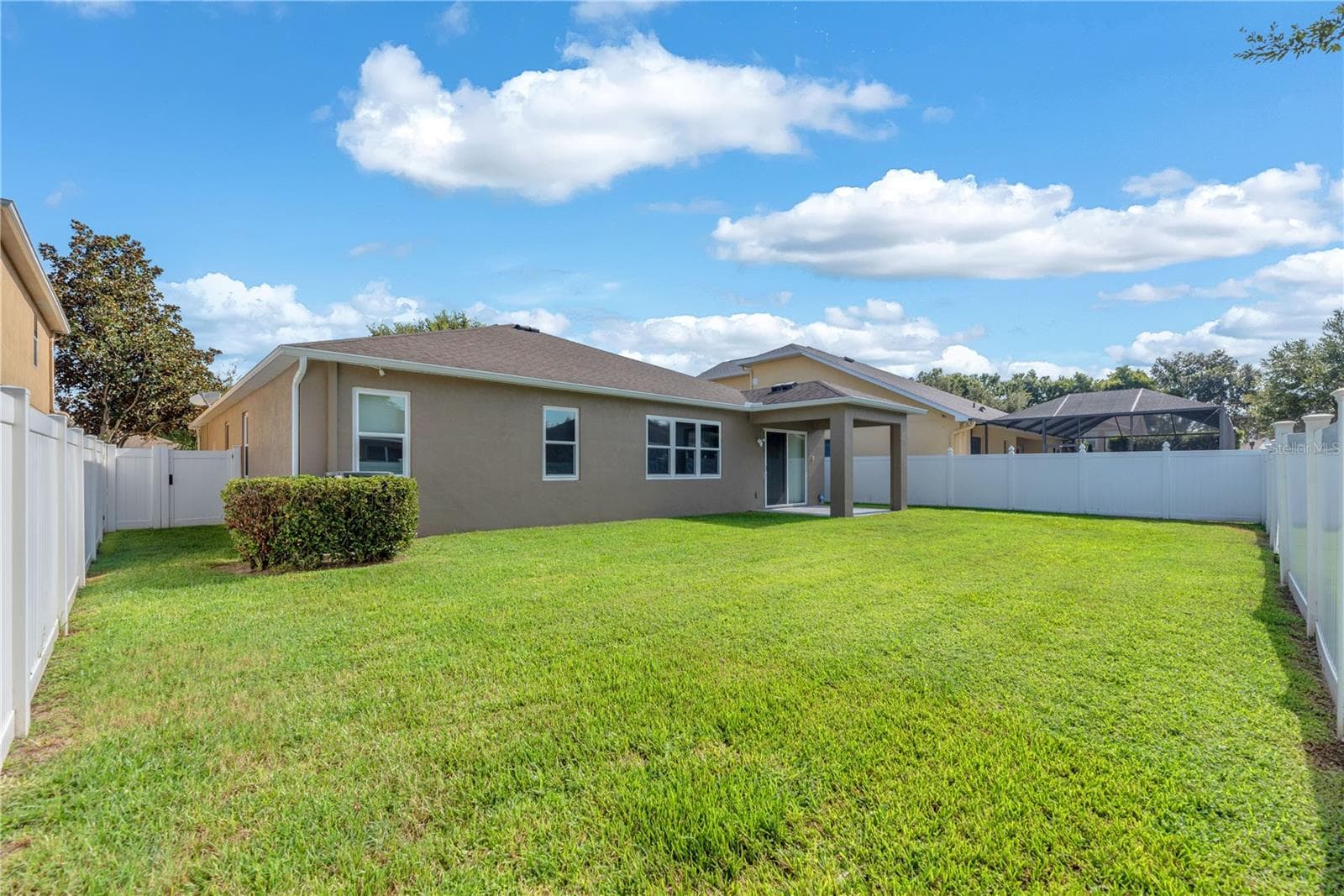 1407 Rushgrove Cir photo 5