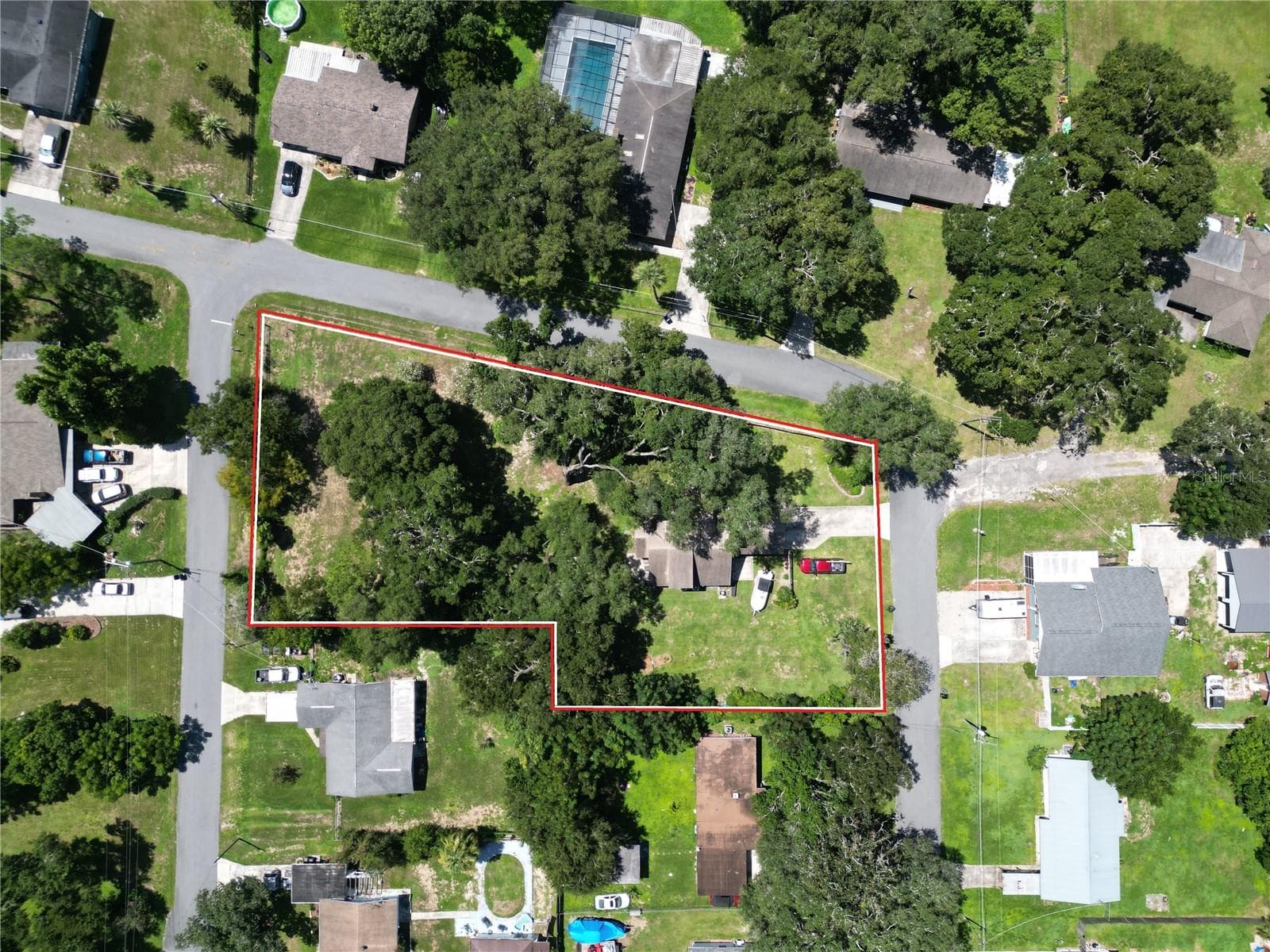 35833 Lakeshore Dr photo 3