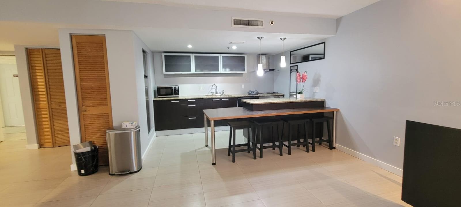 701 S Madison Ave #316 photo 5