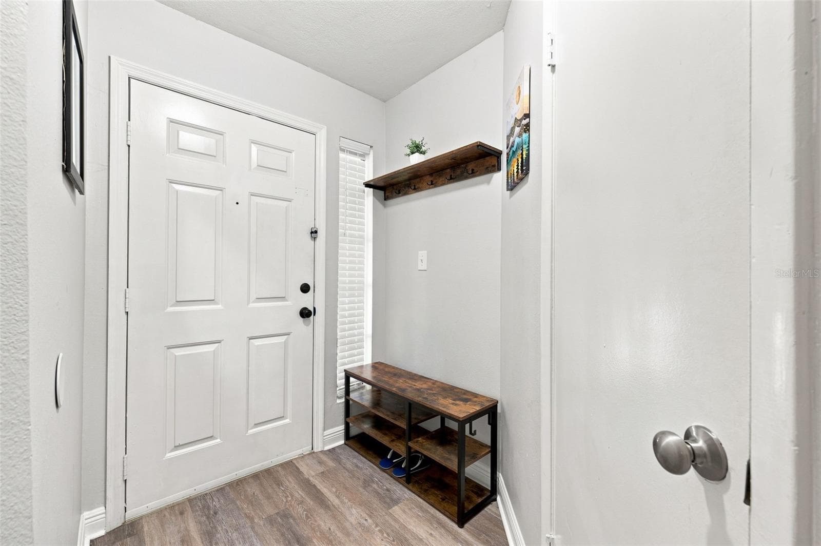 8630 Mallard Reserve Dr #203 photo 4