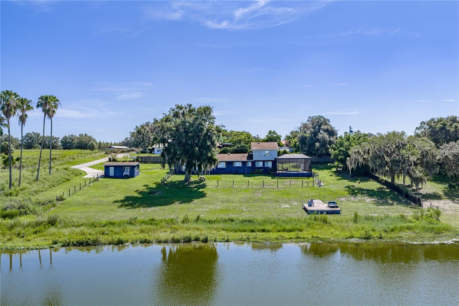2120 Hurley Dr photo 3