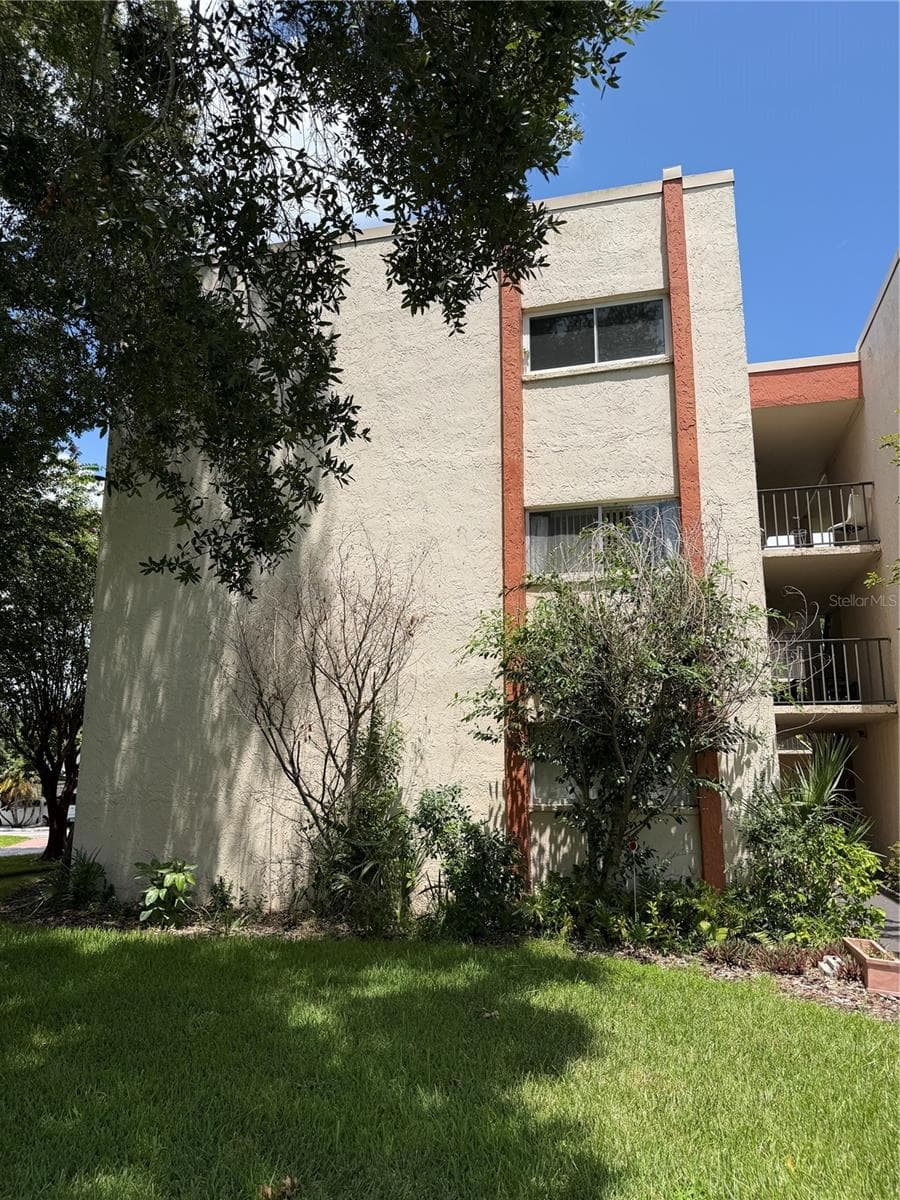 1130 N Lake Parker Ave #C229 photo 4