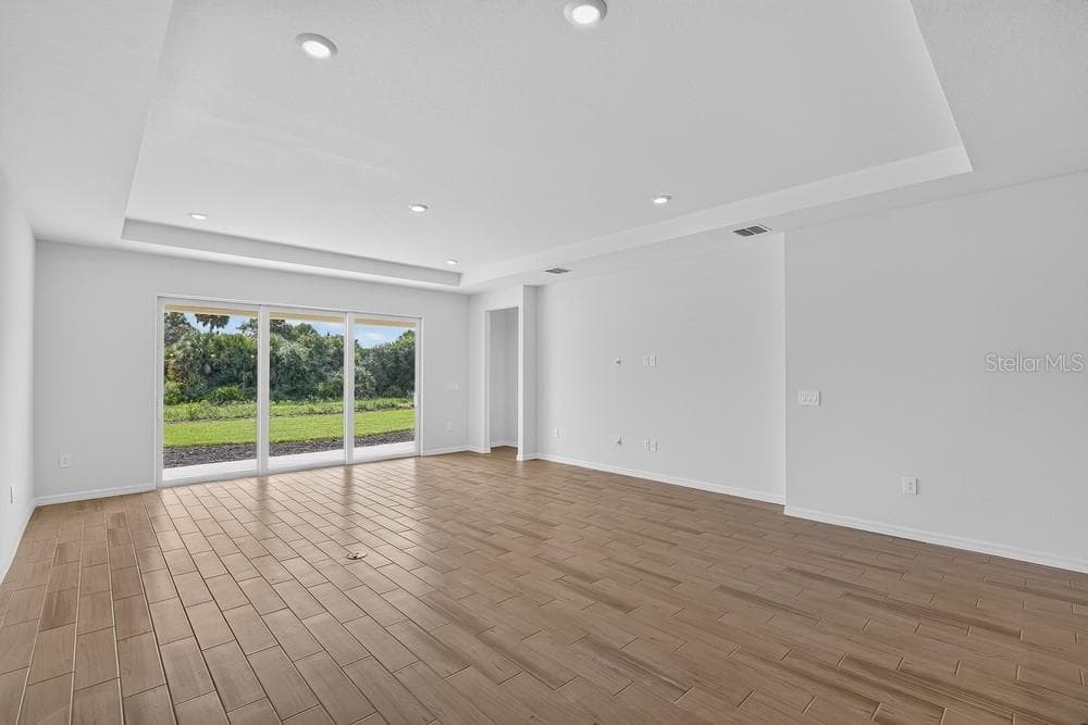 10839 Eclipse St photo 3