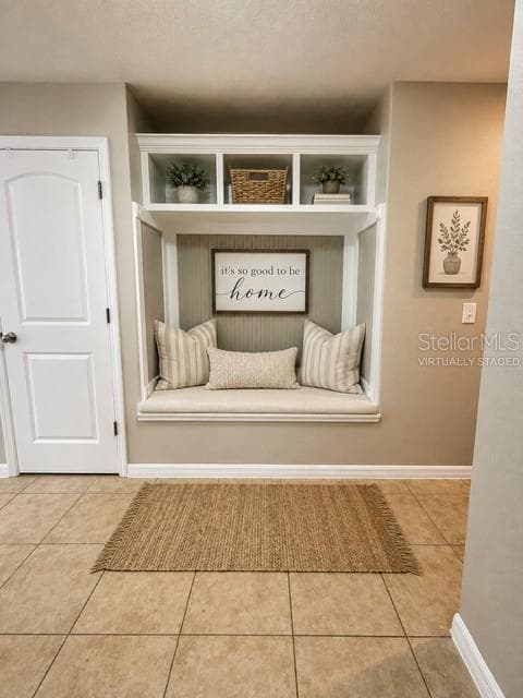 5739 Lacar Way photo 3