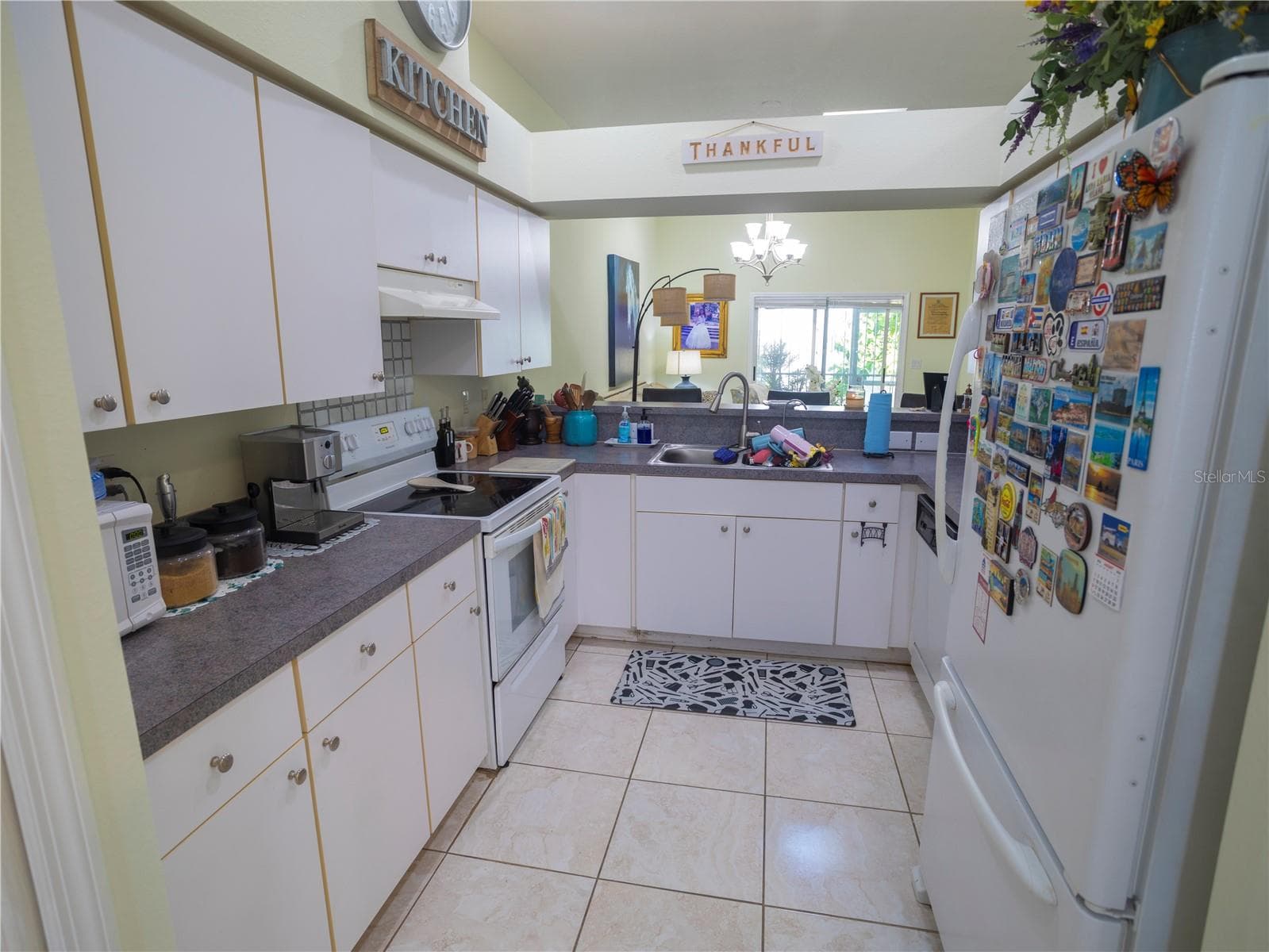 12537 Hollybrook Ln photo 5